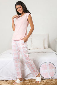 Pink, Print