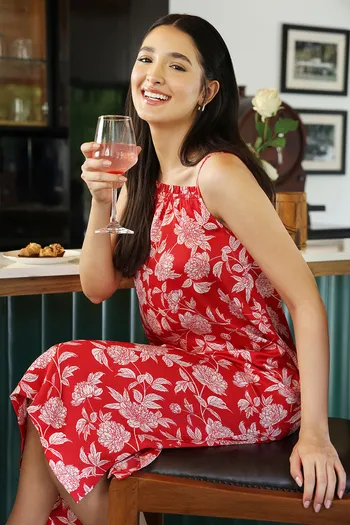 Zivame 2 Mile Fashion Woven Knee Length Loungedress - Barbados Cherry