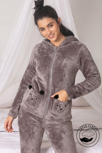 fur night suit