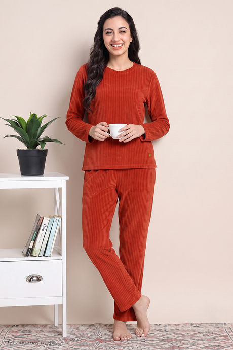 Zivame Velour Knit Poly Winter Loungewear Set - Chilli Buy Zivame Velour Knit Poly Winter Loungewear Set - Chilli