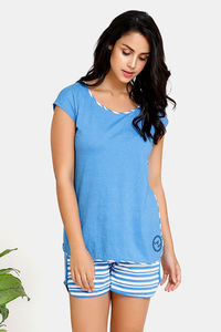 Blue,Stripes