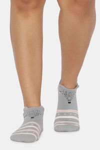 Grey,Print