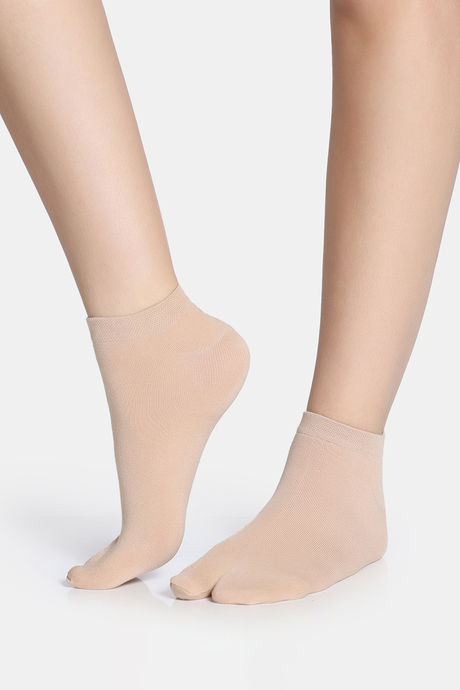 Zivame Toe Seperator Socks (Pack of 2) - Skin — image 3