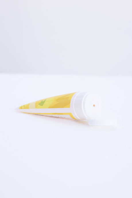 Zivame Ubtan Face Wash - 100 ml — image 5