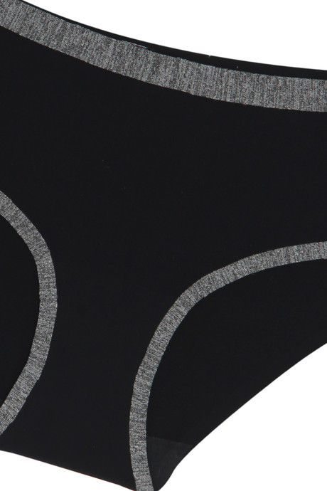 Zivame Three Fourth Coverage Low Rise Hipster Panty- Black — image 7