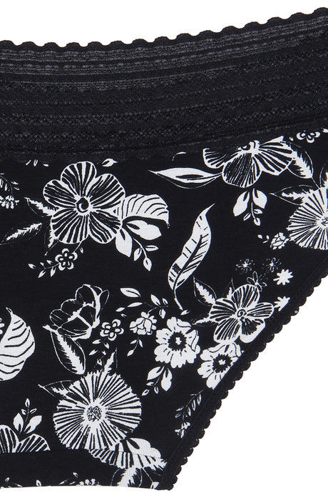 Zivame Super Soft Lace Kissed Hipster Panty- Black Floral Art — image 7