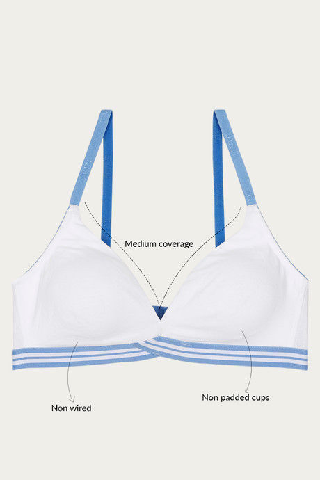 Zivame Sporty Twist Double Layered Non Wired Medium Coverage Bra - White — image 7