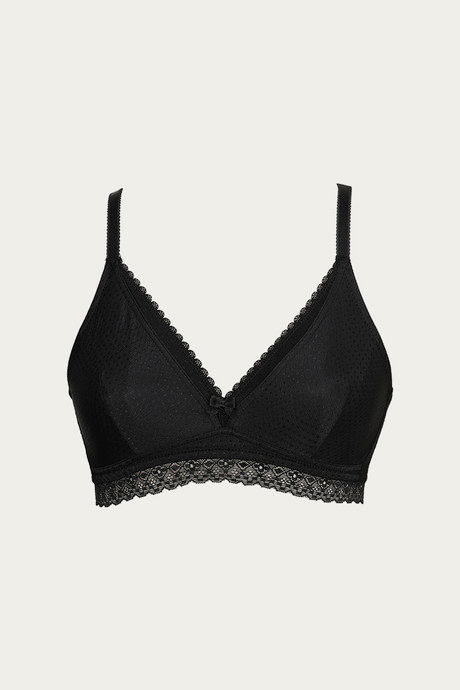 

Zivame Royal Jacquard Double Layered Wirefree Bralette Black, Blacks