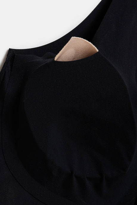 Zivame All Day Miracle Shaping Tank With Removable Padding - Black — image 14